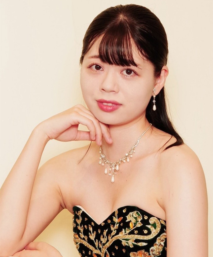 上坂愛美 Megumi Kousaka
